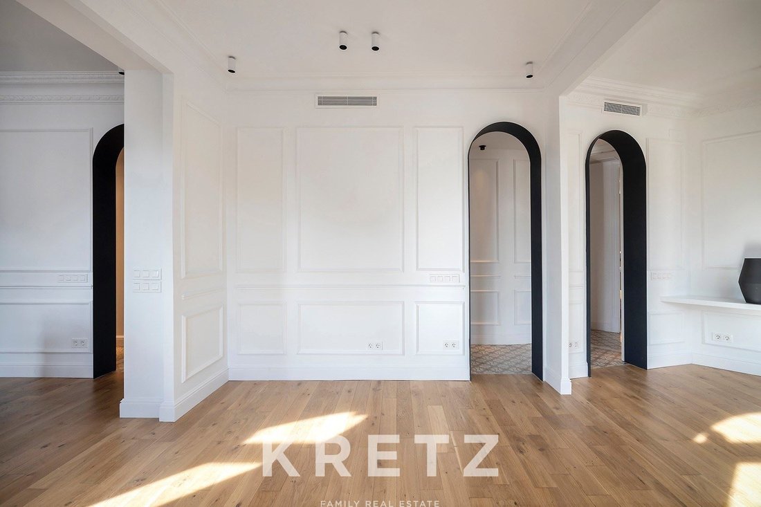 Apartment in Eixample, Barcelona, Spain 4 - 17268666