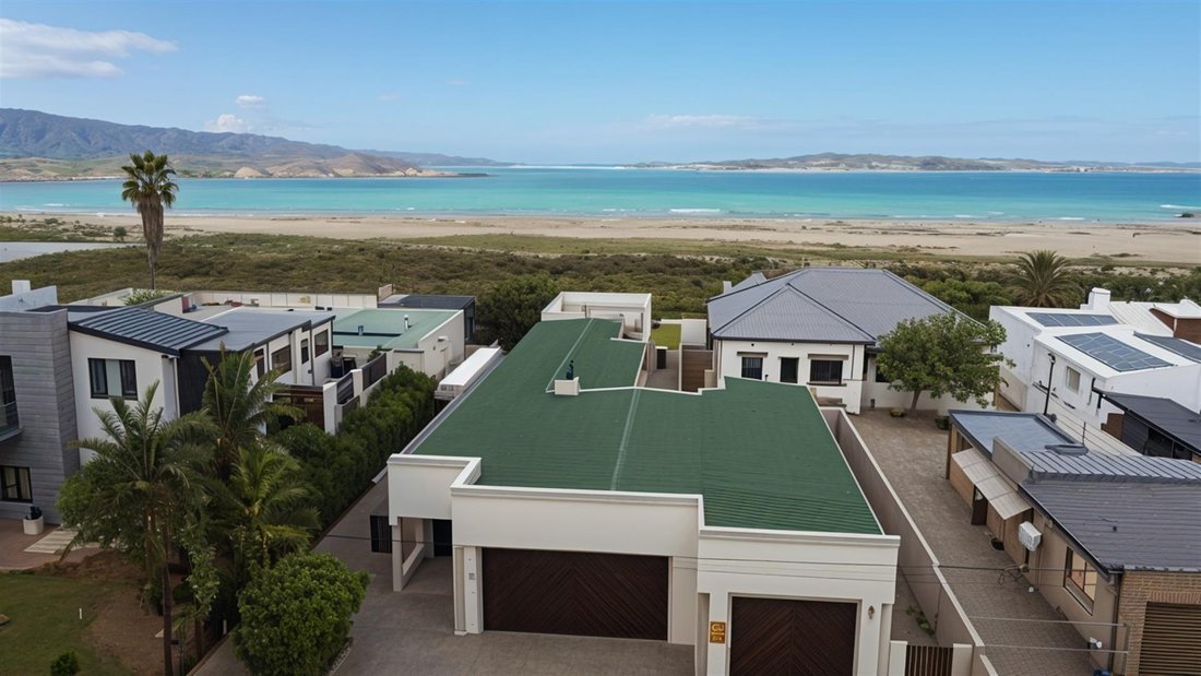 House in Saint Helena Bay, Western Cape, South Africa 1 - 17142517