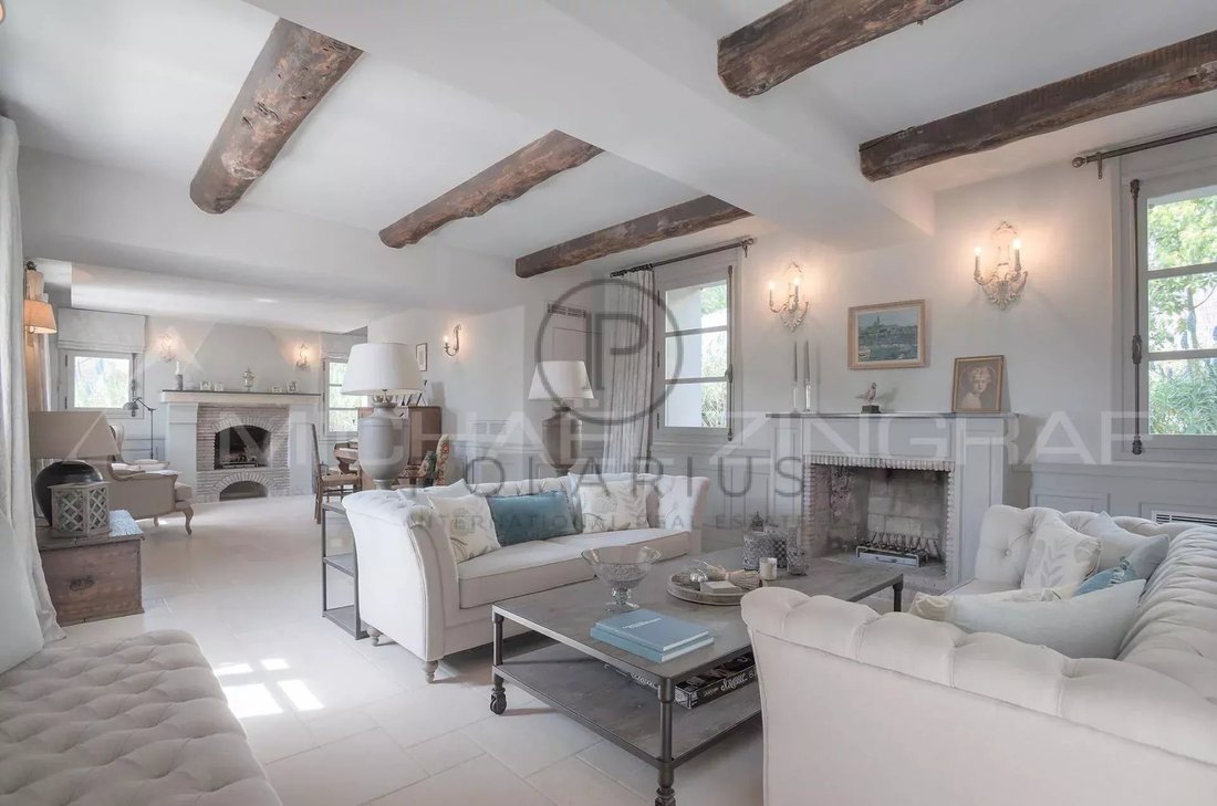 Villa in Antibes, Provence-Alpes-Côte d'Azur, France 3 - 17274914
