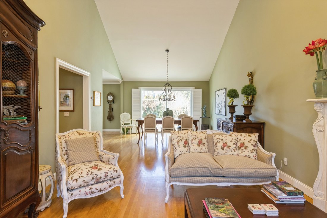 Southampton, New York, United States 4 - 17278643