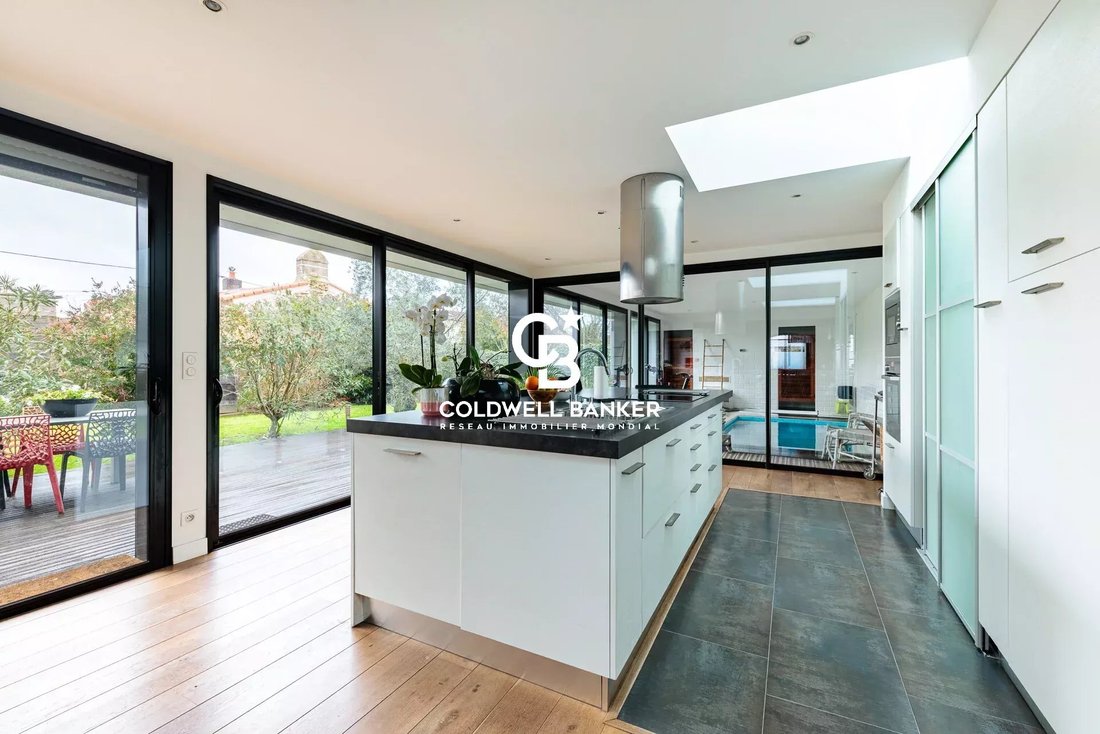 House in Saint-Sebastien-sur-Loire, Pays de la Loire, France 5 - 17268212