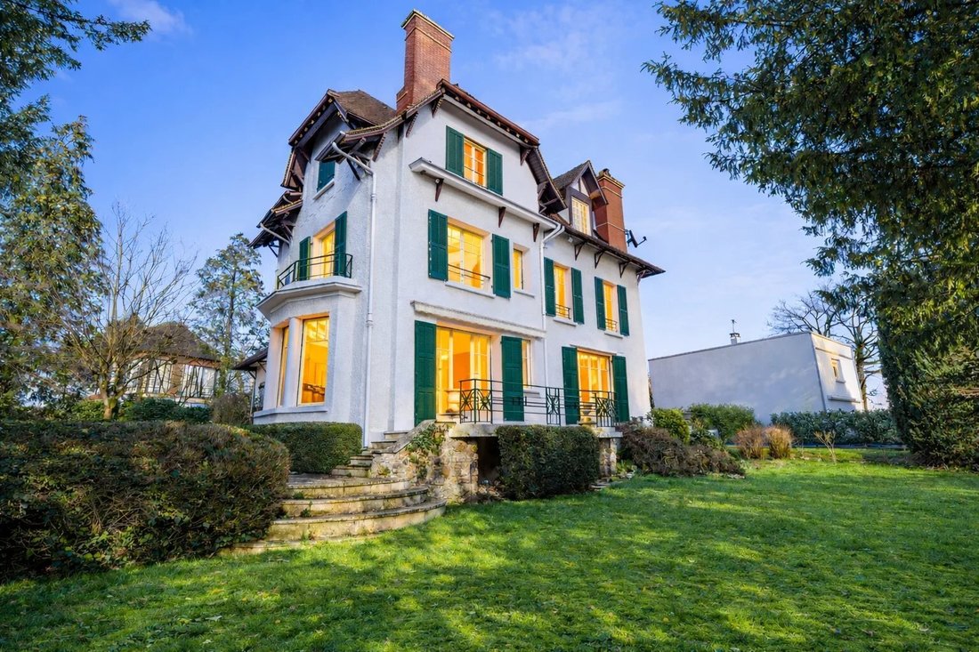 Villa in Plateau Thery-Centre Ancien, Vaucresson, France 4 - 17268219