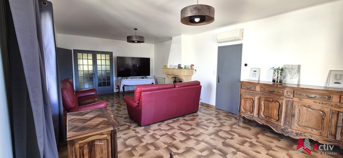 Villa in Arles, Provence-Alpes-Côte d'Azur, France 3 - 17272112