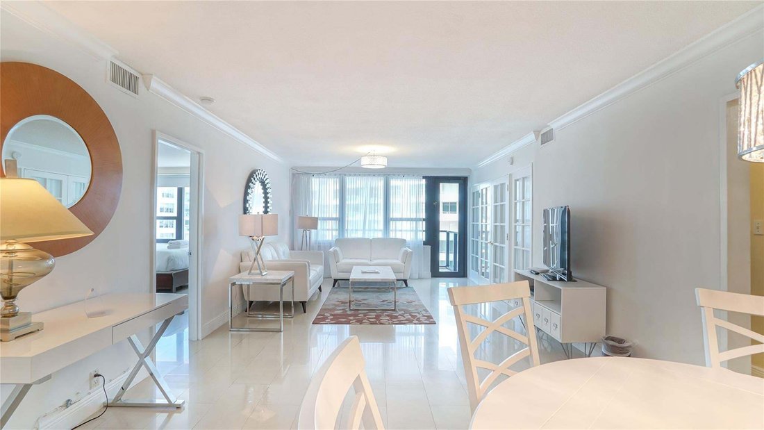 Condo in Miami Beach, Florida, United States 3 - 14862996