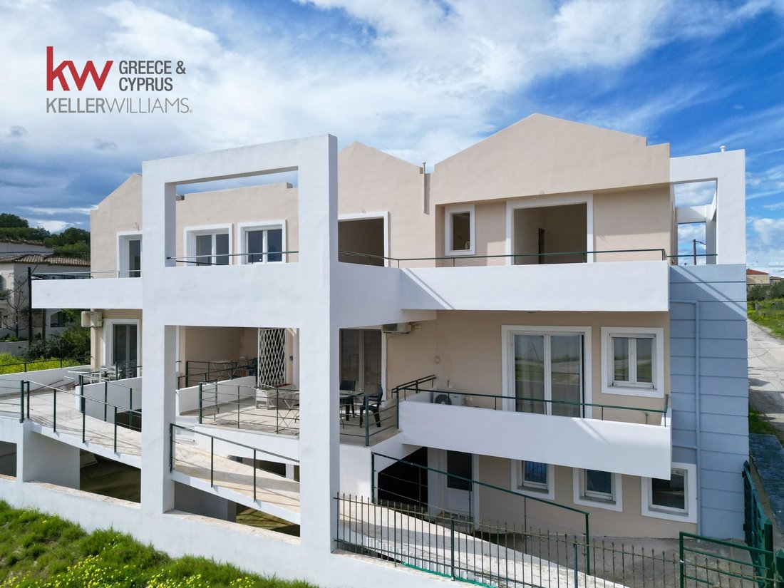 Condo in Koinotita Portoxeliou, Kranidi, Greece 2 - 14696309