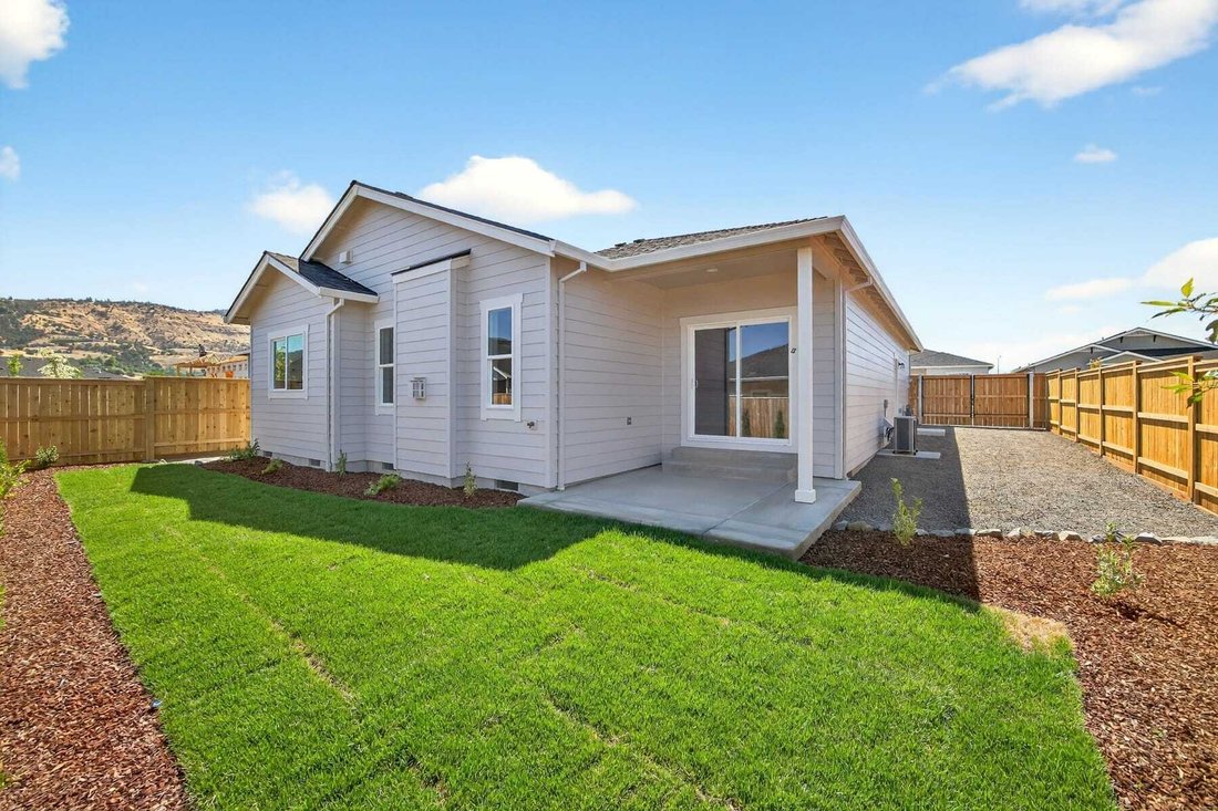 House in Medford, Oregon, United States 4 - 17269053