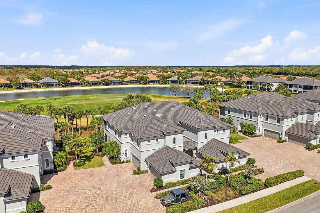 Condo in Naples, Florida, United States 2 - 17272878