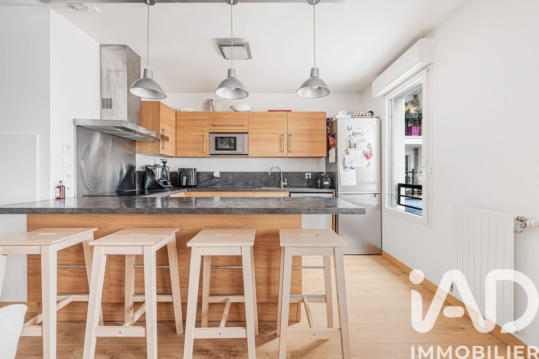 Apartment in Centre Ville, Suresnes, France 5 - 17278182