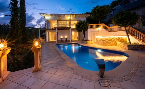 Villa in Costa d'en Blanes, Calvia, Balearic Islands 1