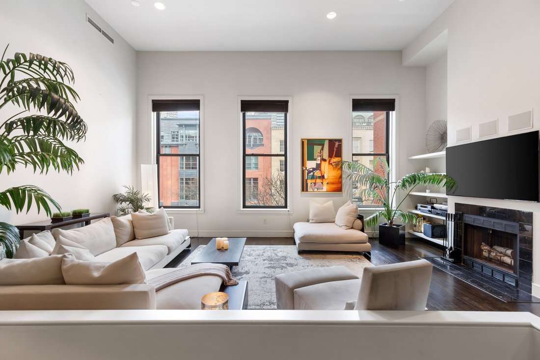 Condo in Boston, Massachusetts, United States 3 - 17273004