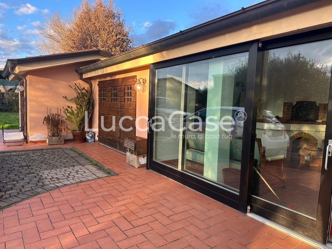 House in Porcari, Tuscany, Italy 5 - 17267431