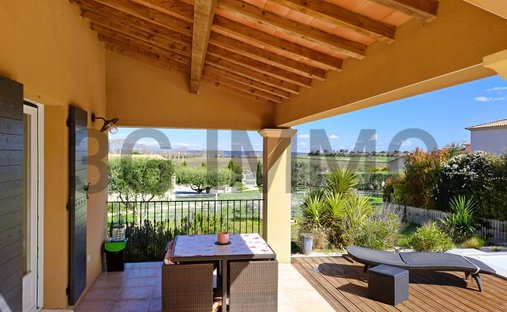 Casa a Uzès, Occitania, Francia 1