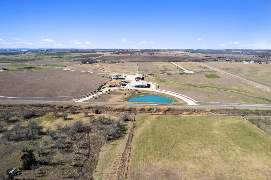 House in Taylor, Texas, United States 2 - 17275670