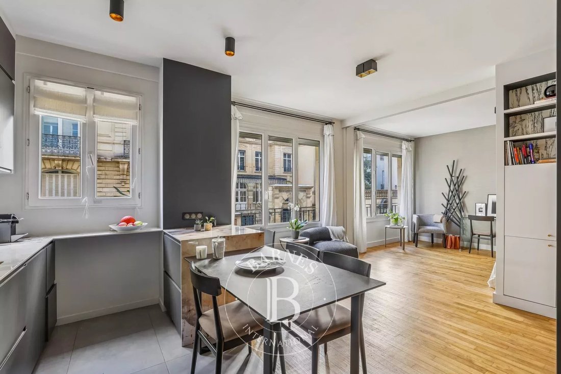 Apartment in Saint Placide, Paris 6e Arrondissement, Paris 5 - 17273262