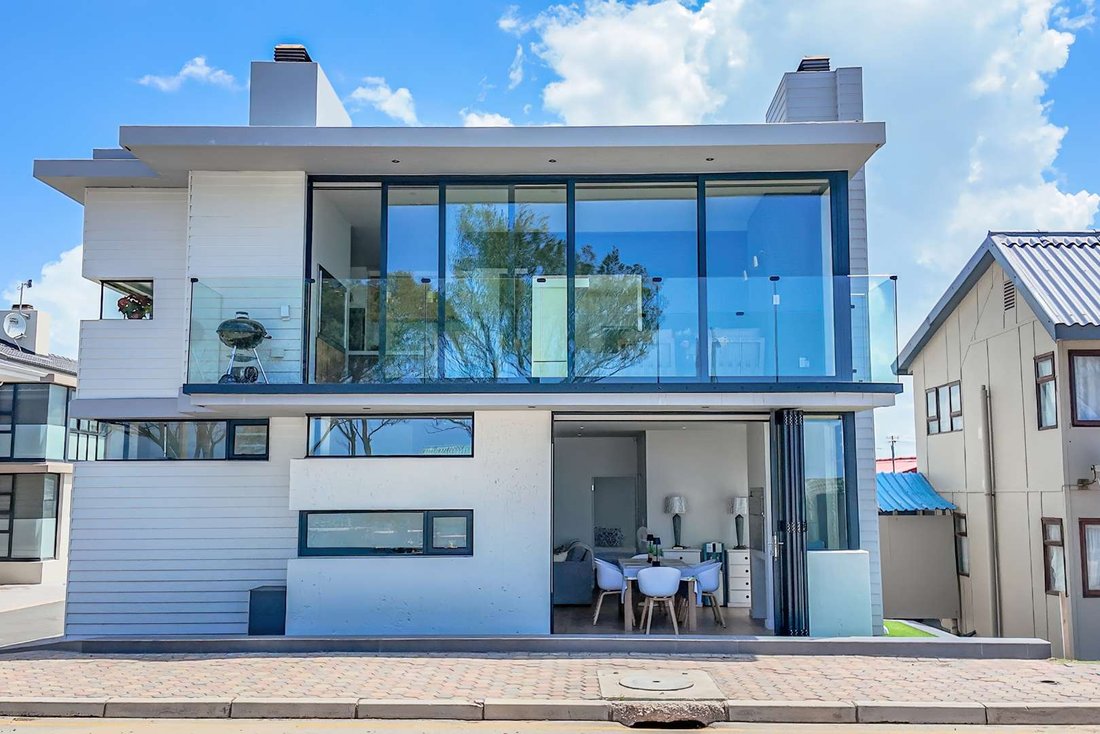 House in Die Voor Bay, Western Cape, South Africa 1 - 17277795