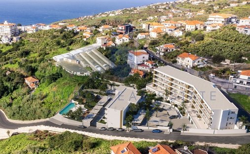 Apartamento en Estreito da Calheta, Madeira, Portugal 1