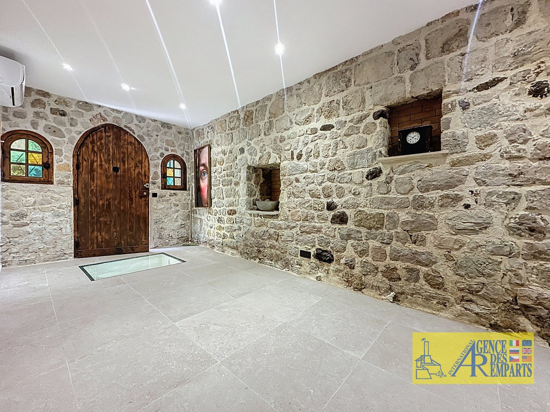 House in Vieille Ville, Antibes, France 5 - 17270490