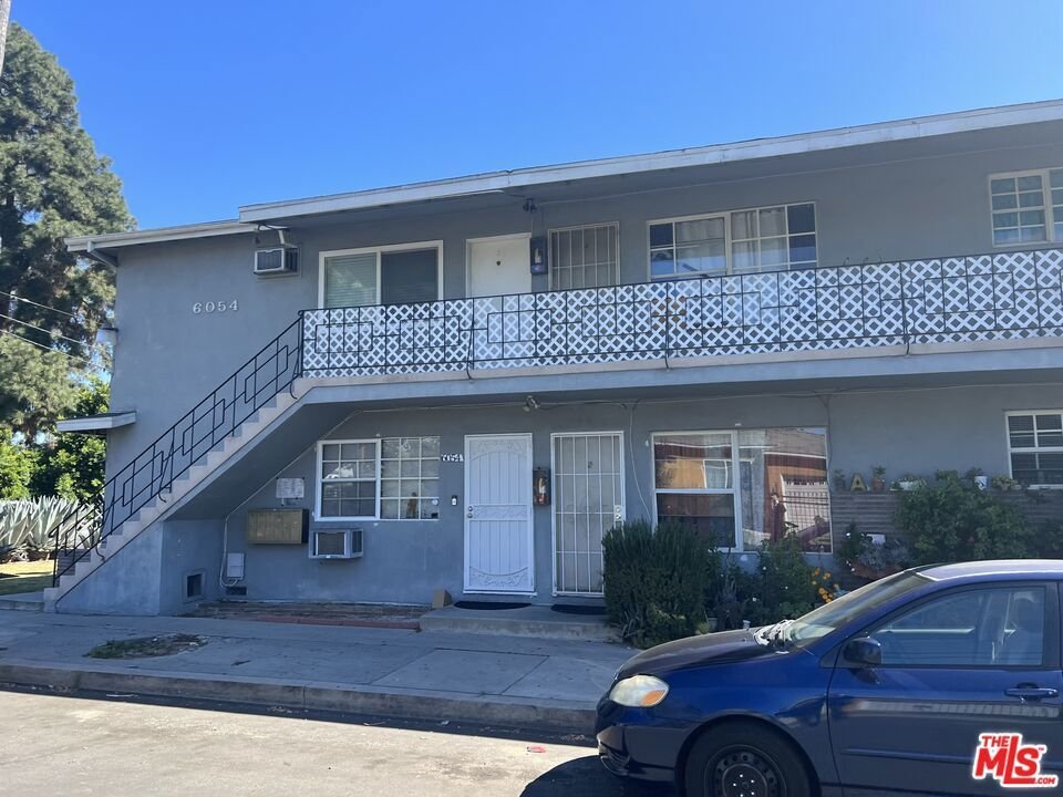 Los Angeles, California, United States 2 - 17269558
