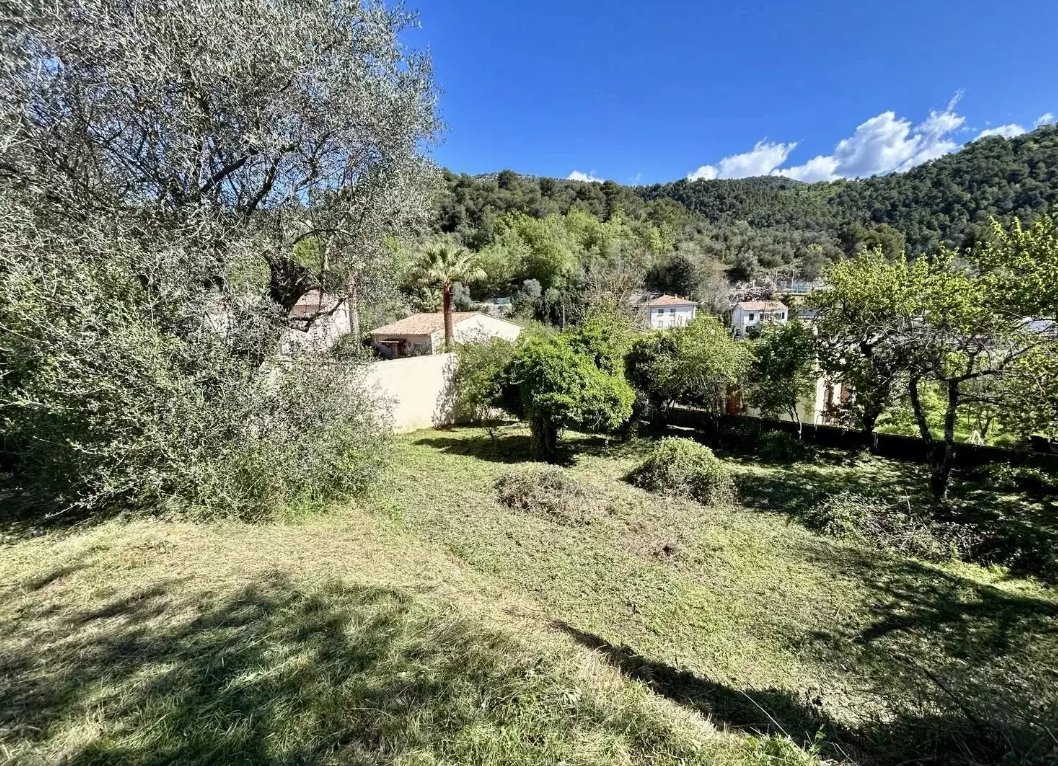 House in Tourrette-Levens, Provence-Alpes-Côte d'Azur, France 2 - 17268406