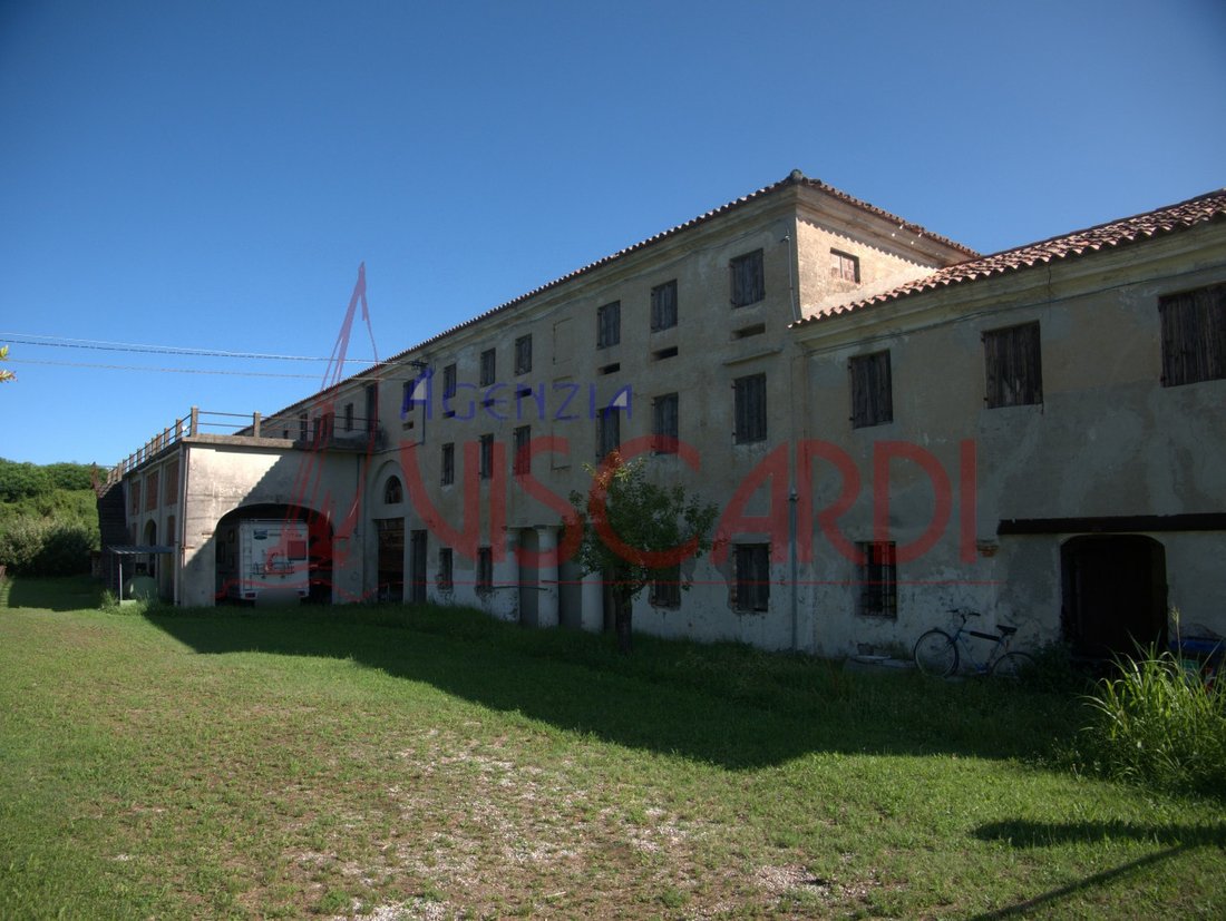 Villa in Caorle, Veneto, Italy 2 - 17271812