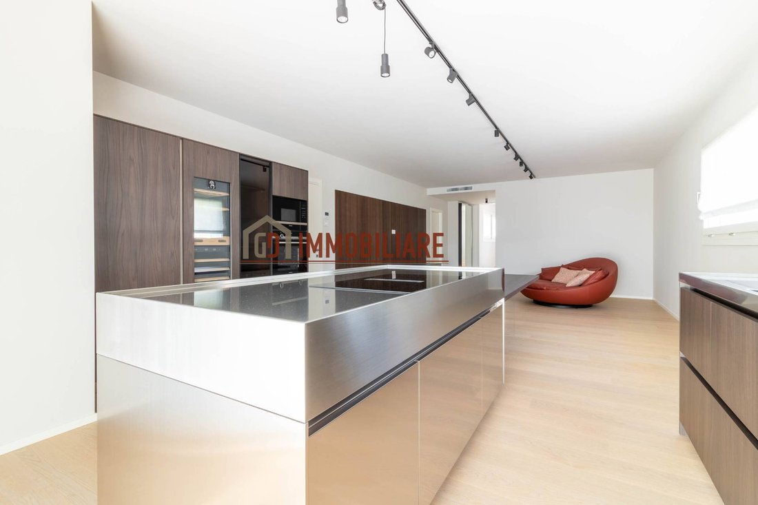 Apartment in Montebelluna, Veneto, Italy 1 - 17271942