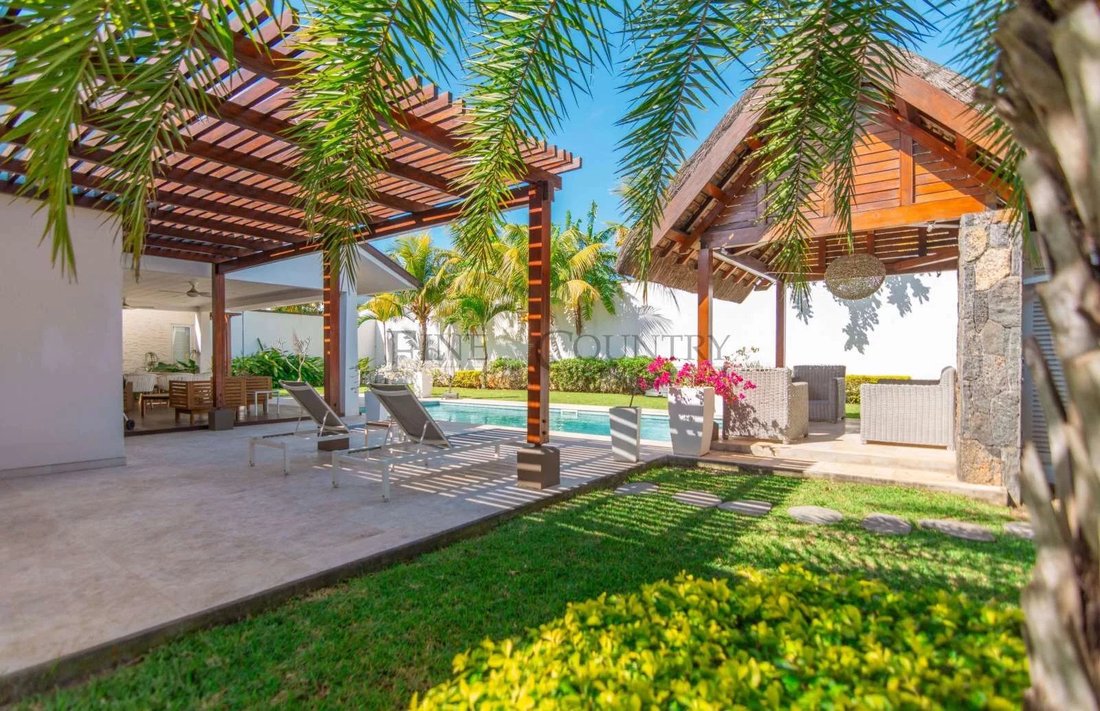 Villa in Grand Baie, Rivière du Rempart District, Mauritius 3 - 17268421
