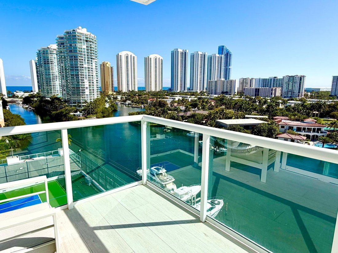 Condo in Sunny Isles Beach, Florida, United States 1 - 16935395