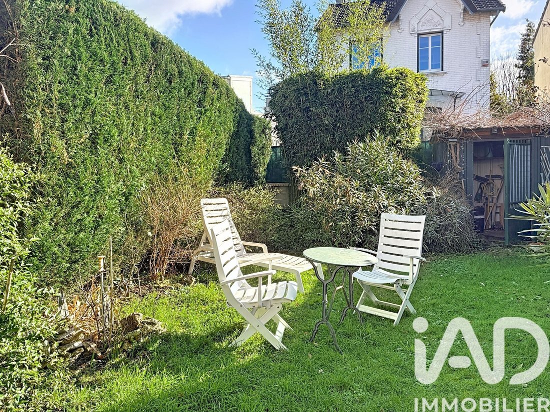 House in Bois-Colombes, Ile-de-France, France 3 - 17272287