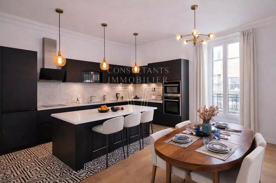 Apartment in Muette Nord, Paris 16e Arrondissement, Paris 4 - 17276240