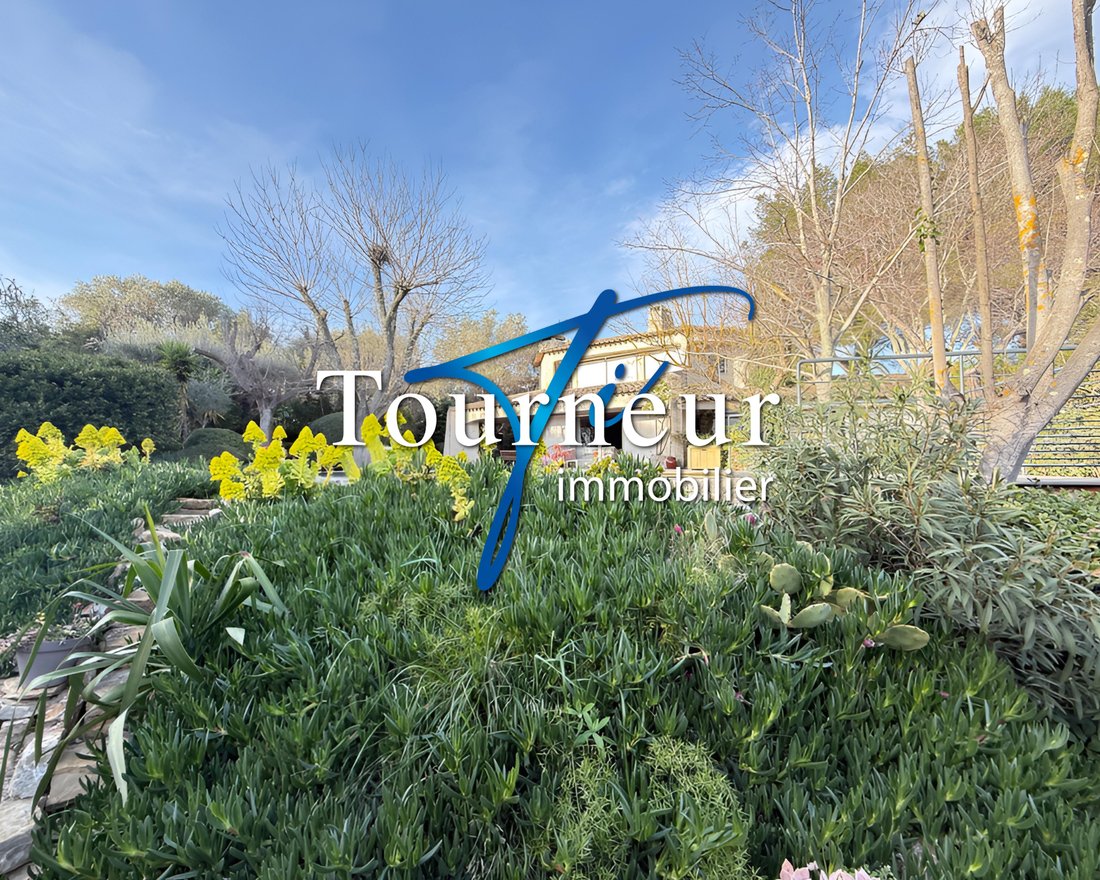 Villa in Nord, Sanary-sur-Mer, France 3 - 17270518