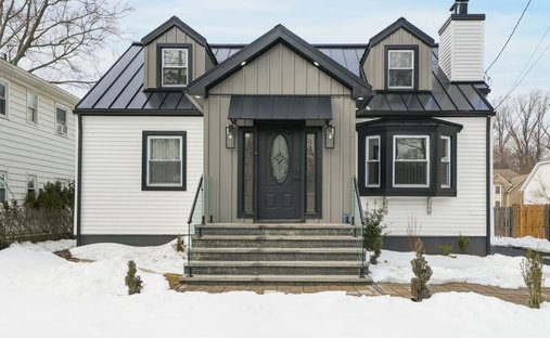 House in West Orange, New Jersey, United States 1