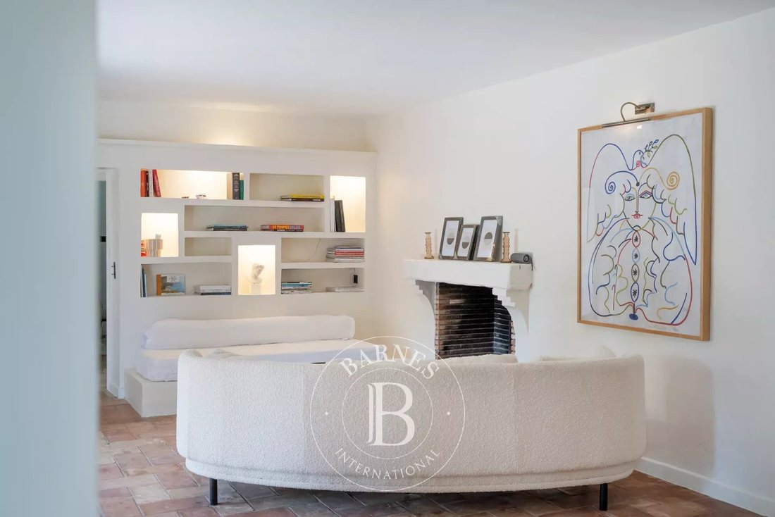 House in Grimaud, Provence-Alpes-Côte d'Azur, France 5 - 17267426