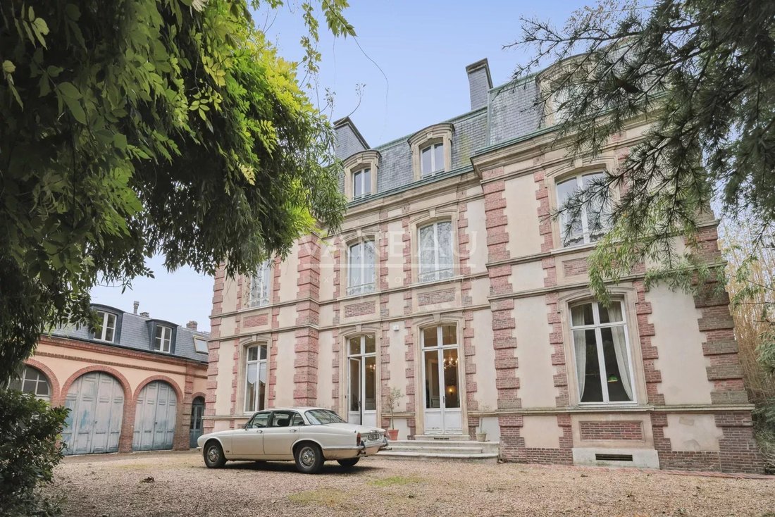 Estate in Centre Ville-Cathédrale, Evreux, France 3 - 17268528