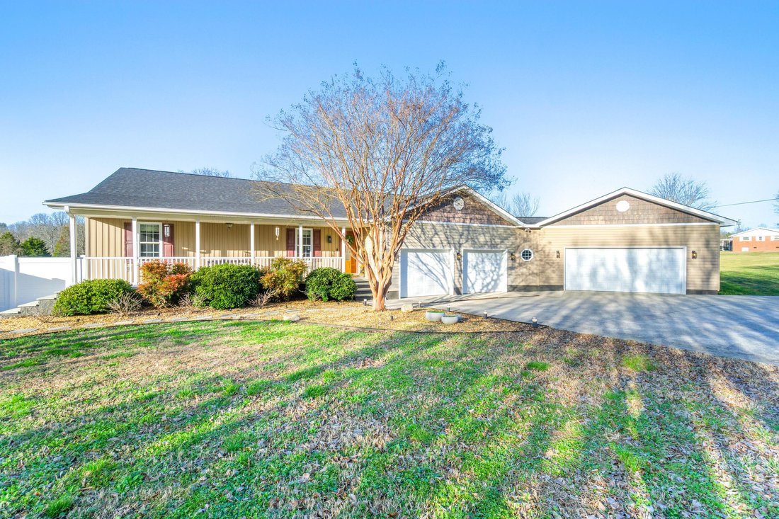 House in Bryant, Alabama, United States 1 - 17278822