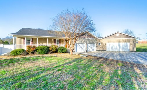 House in Bryant, Alabama, United States 1