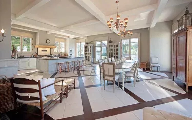 Villa in Antibes, Provence-Alpes-Côte d'Azur, France 5 - 17274914