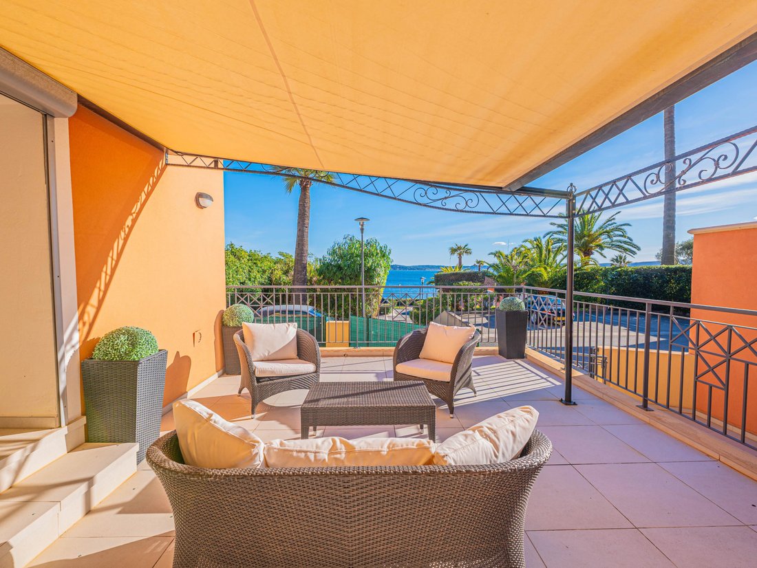 Apartment in Nartelle-Noyer-Bellevue-bd des Sardinaux, Sainte-Maxime, France 4 - 17268516