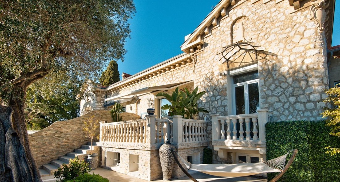House in Collettes Bréguières-Sud, Cagnes-sur-Mer, France 2 - 16703805