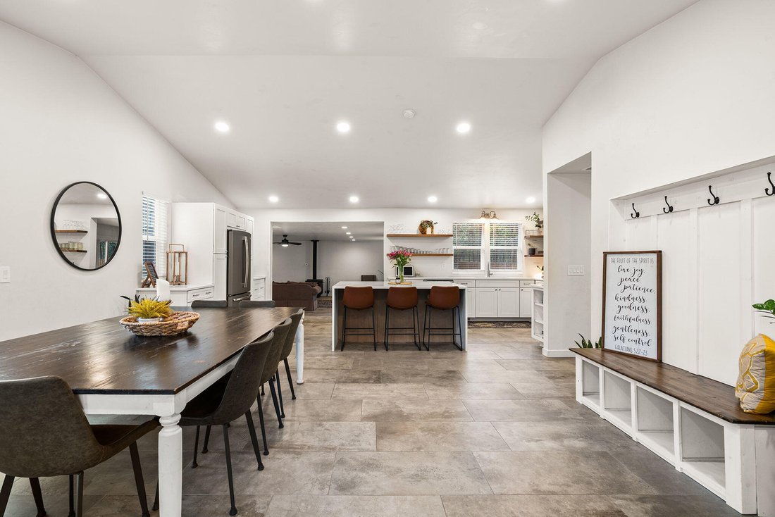 House in Bend, Oregon, United States 5 - 17267464
