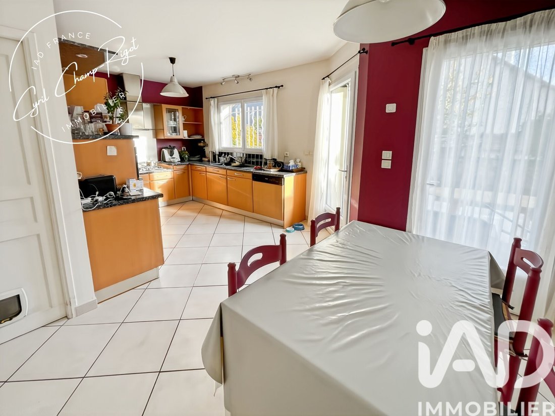 House in Bois Saint Denis, Tremblay-en-France, France 4 - 17278189
