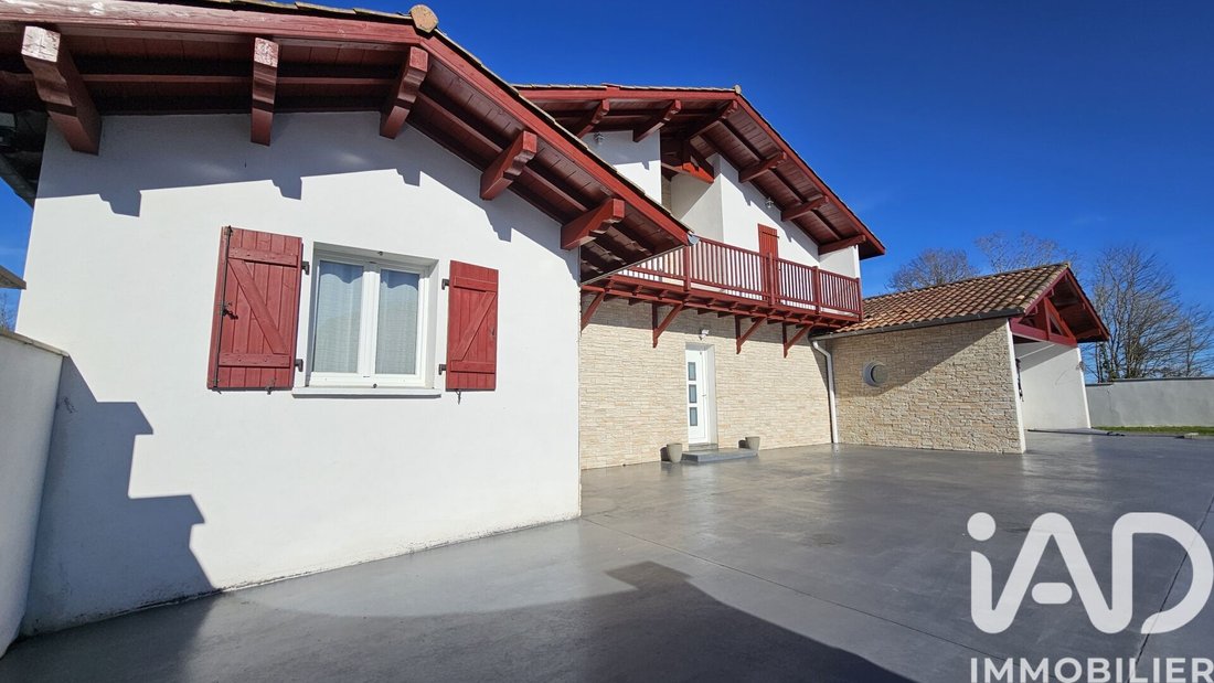 House in Sames, Nouvelle-Aquitaine, France 3 - 17272269