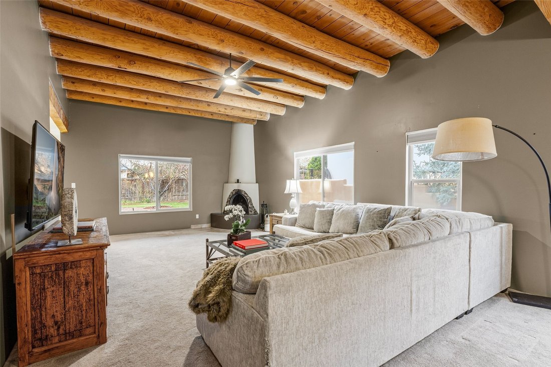 House in Santa Fe, New Mexico, United States 2 - 17267928