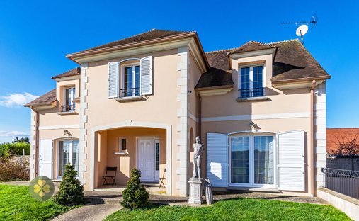 Maison à Tacoignières, Île-de-France, France 1