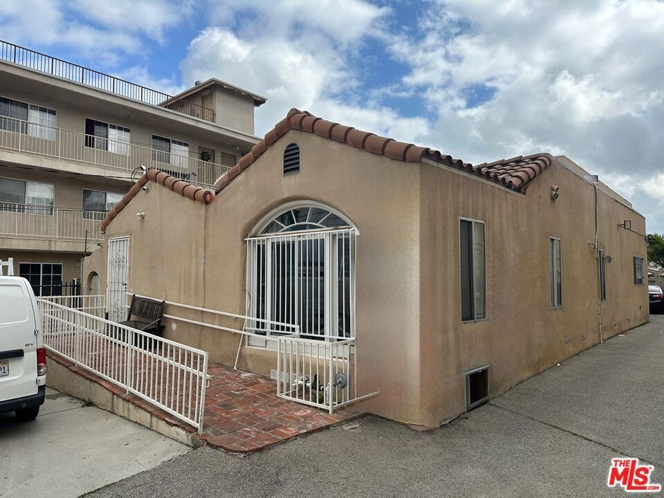 Los Angeles, California, United States 1 - 17269585