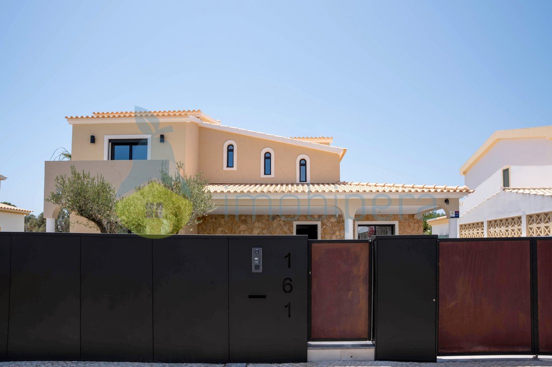 House in Guia, Algarve, Portugal 2 - 16779559