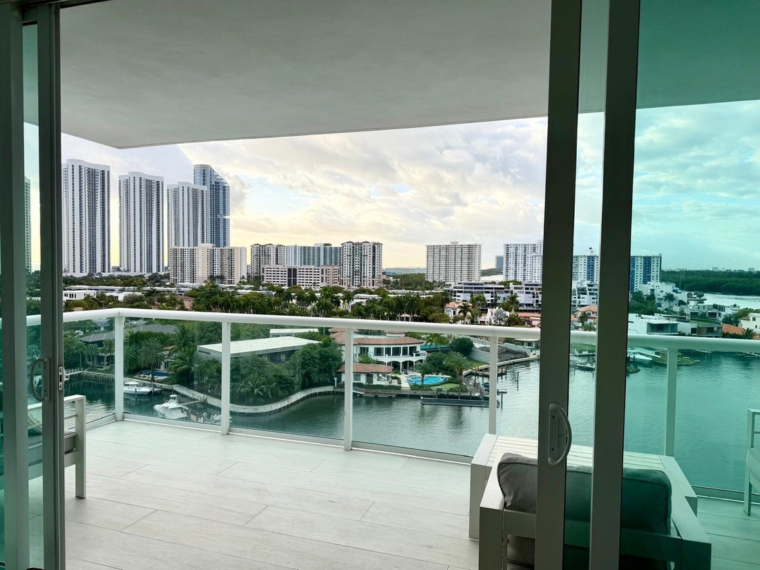 Condo in Sunny Isles Beach, Florida, United States 3 - 16935395
