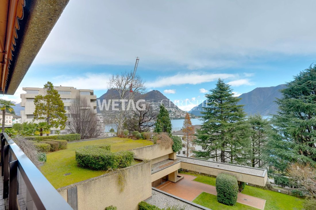 Residenza Villa Loreto: Enjoy A Green Setting Just Moments From The City Centre & The Lakefront