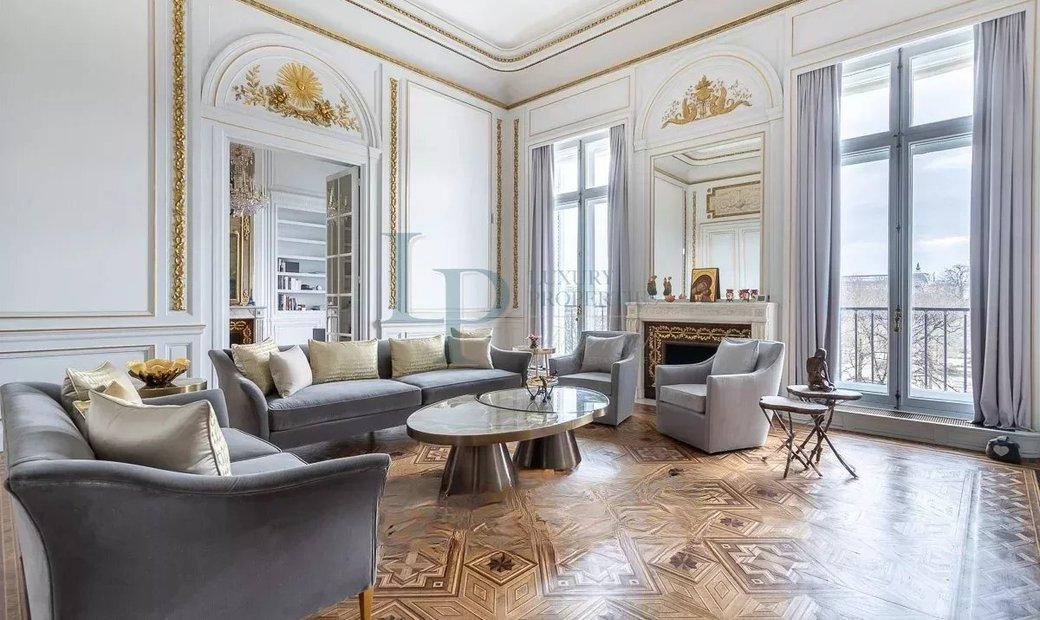 Luxurious Parisian Apartment With In Vendôme, Paris 1er Arrondissement ...
