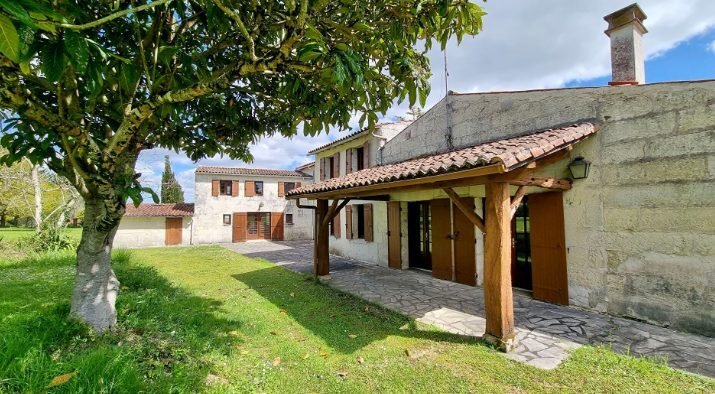 House in Centre, Saintes, France 1 - 17272085