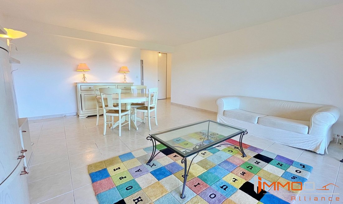 Appartamento a Mandelieu-la-Napoule, Provenza-Alpi-Costa Azzurra, Francia 3 - 17272054